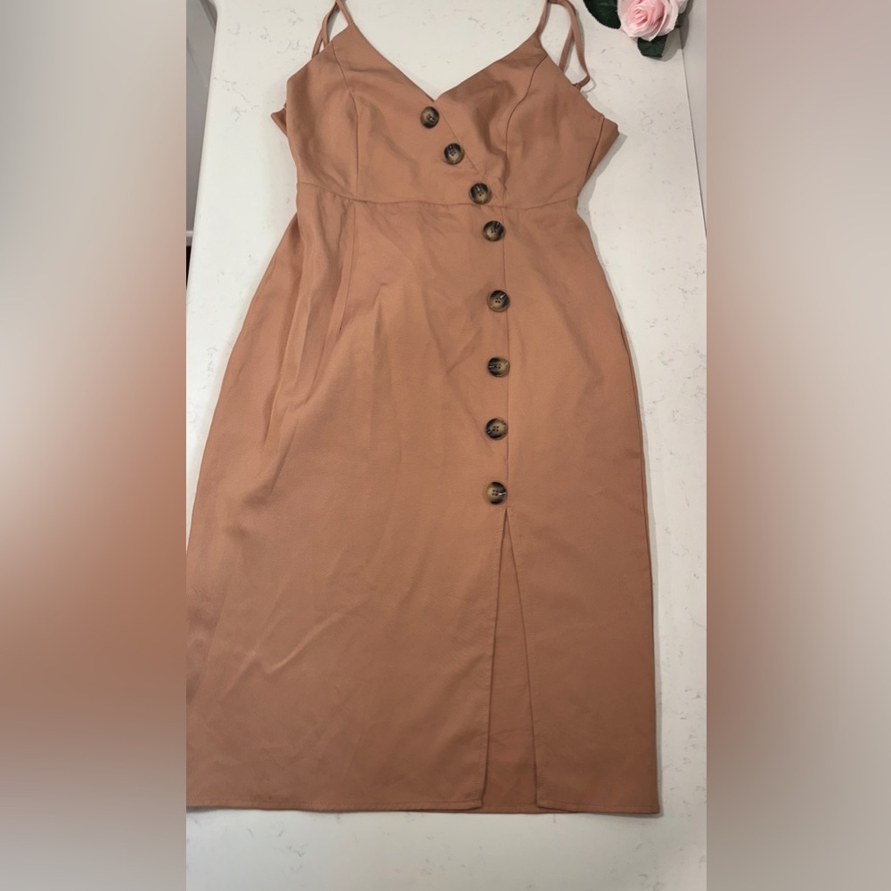 Chic Sleeveless Button Midi Dress